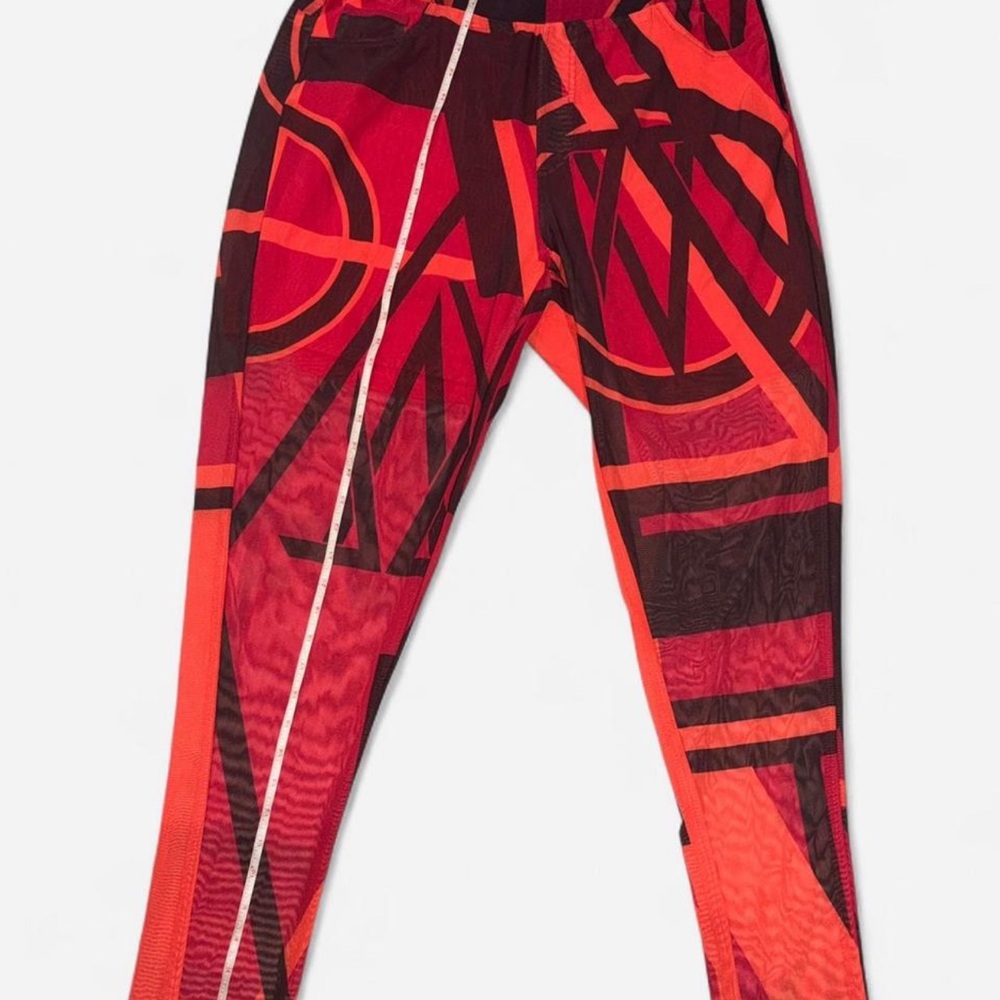 Lela Anthony Red and Black Geometric Leggings